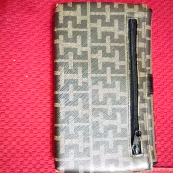 Wallet - Picture 2 of 3